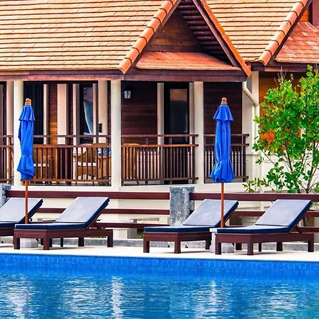 Le Menara-Khaolak-2